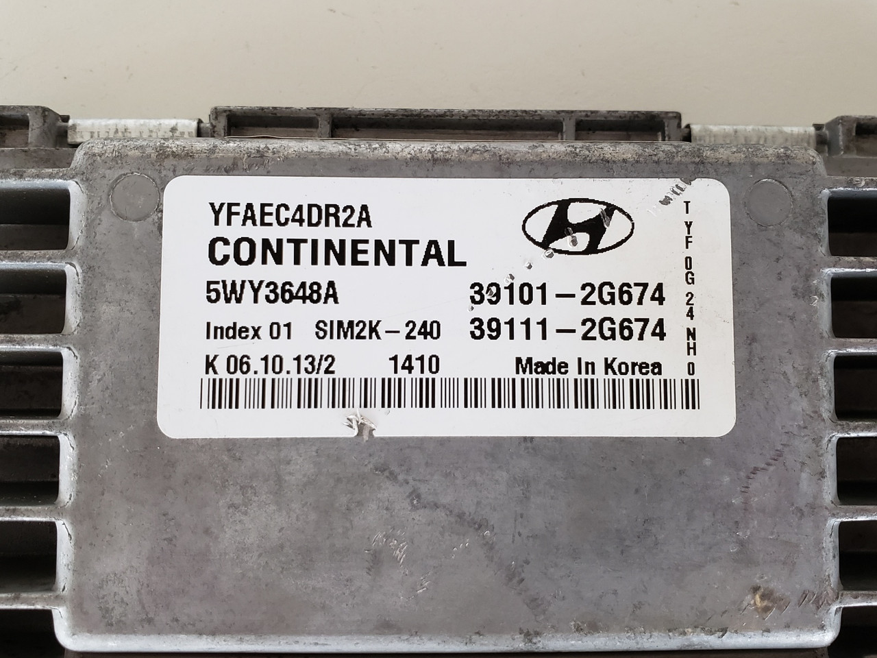 2011-2014 Sonata 39111-2G674 Computer Brain Engine Control ECU ECM EBX Module