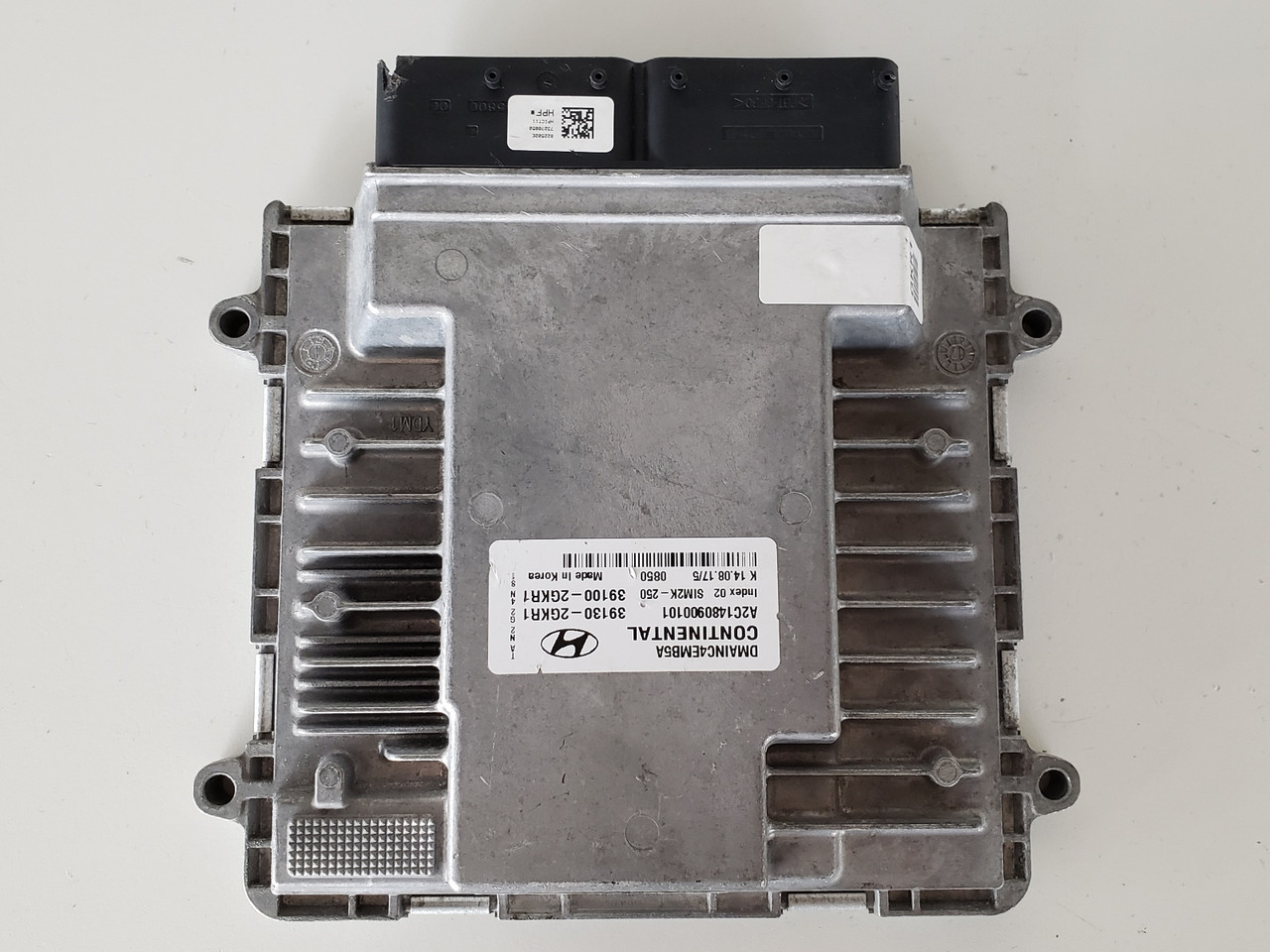 2017-2018 Santa Fe 39100-2GKR1 Computer Brain Engine Control ECU ECM EBX Module
