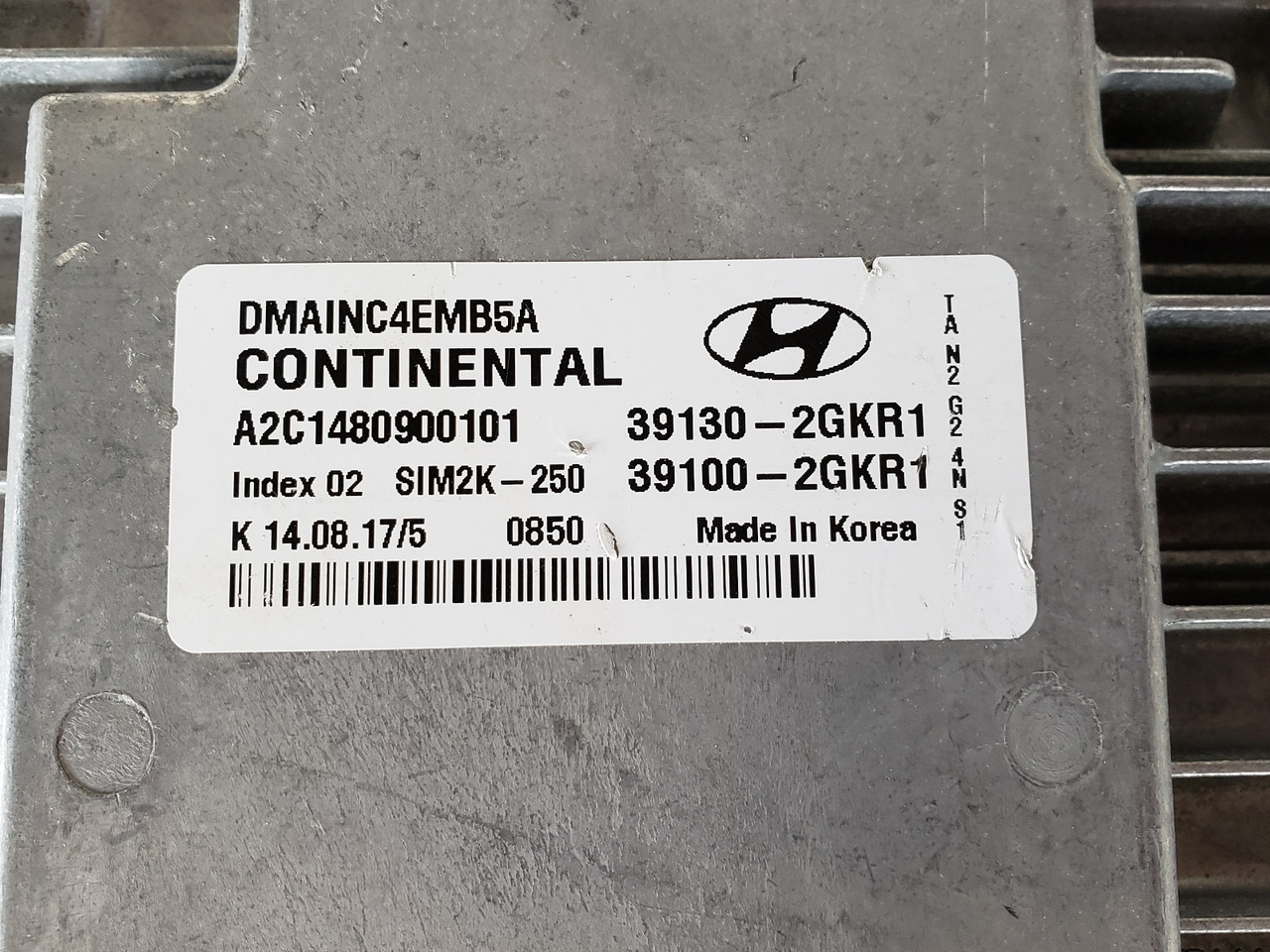 2017-2018 Santa Fe 39100-2GKR1 Computer Brain Engine Control ECU ECM EBX Module