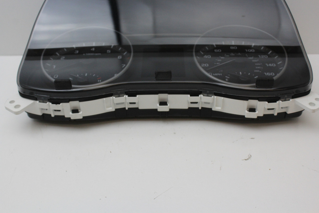 17 18 Hyundai Elantra 94011-F3011 Speedometer Head Instrument Cluster Gauges 10K