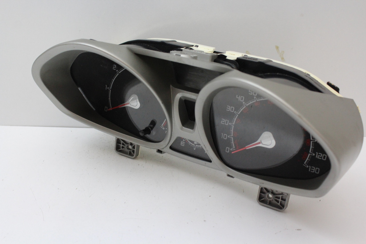 2011 11 Ford Fiesta AE8T-10849-JB Speedometer Head Instrument Cluster Gauges 90K
