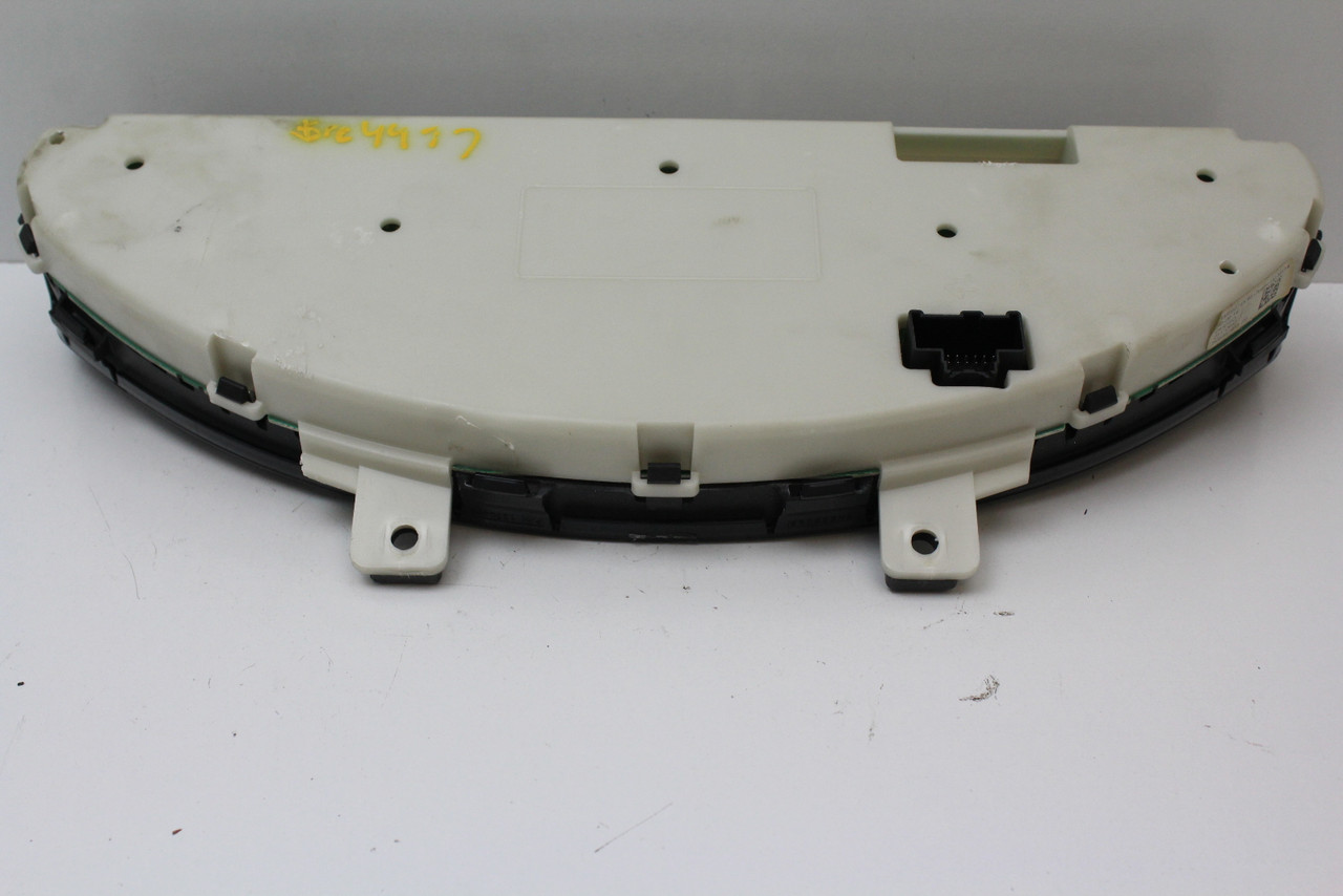 14-17 Buick Enclave 23172983 Speedometer Head Instrument Cluster Gauges 106K