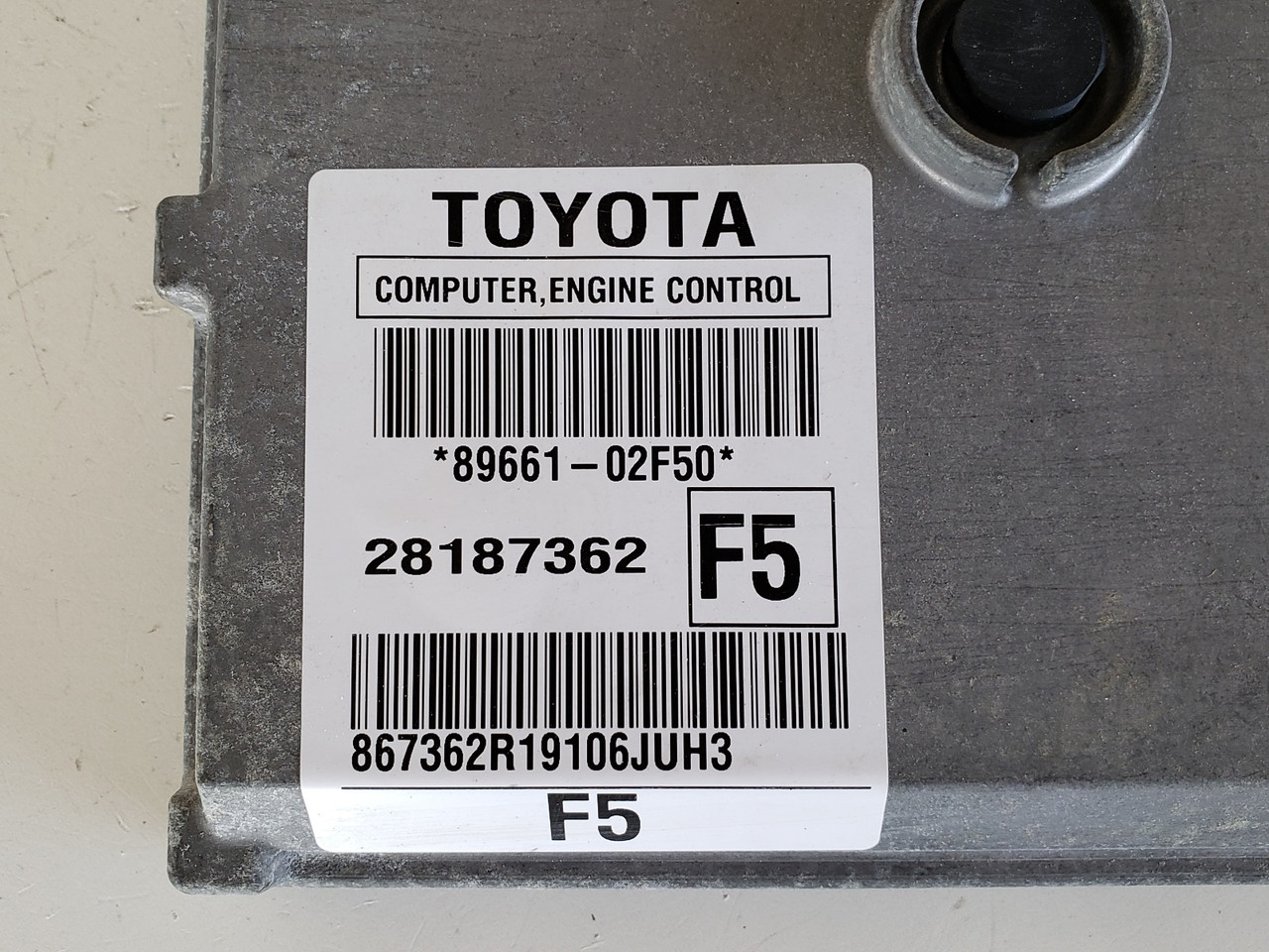 2009-2010 Corolla 89661-02F50 Computer Brain Engine Control ECU ECM EBX Module