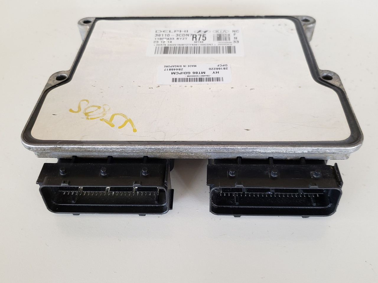 2013-2016 Santa Fe 39110-3CDN7 Computer Brain Engine Control ECU ECM EBX Module