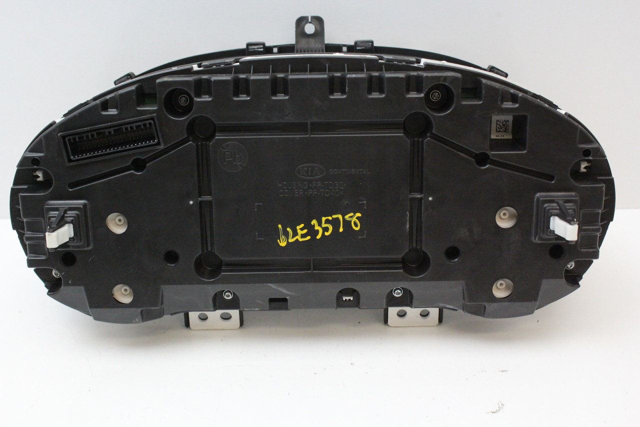 16-18 Kia Optima 94001-D5000 Speedometer Head Instrument Cluster Gauges 33K