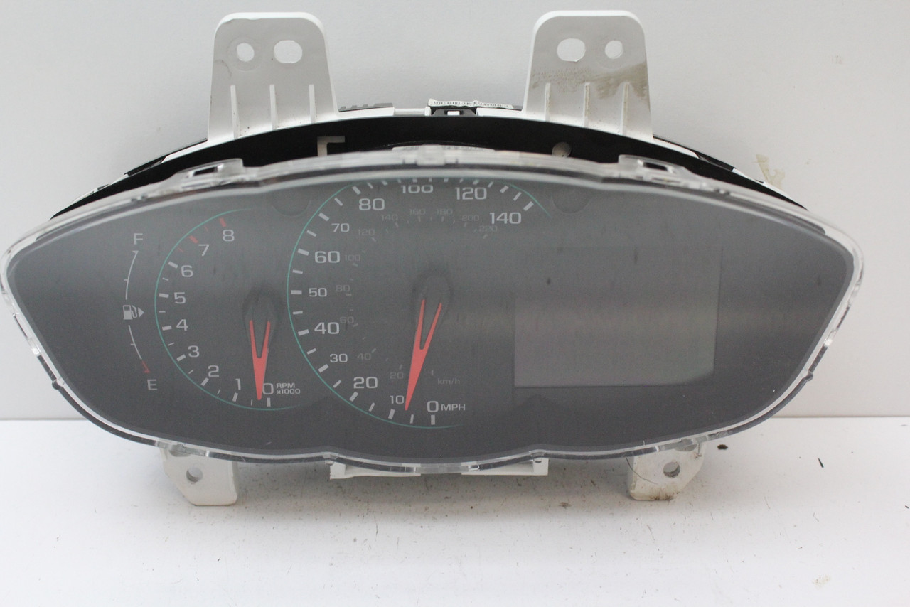 17 18 Chevrolet Sonic 42527220 Speedometer Head Instrument Cluster Gauges 71K