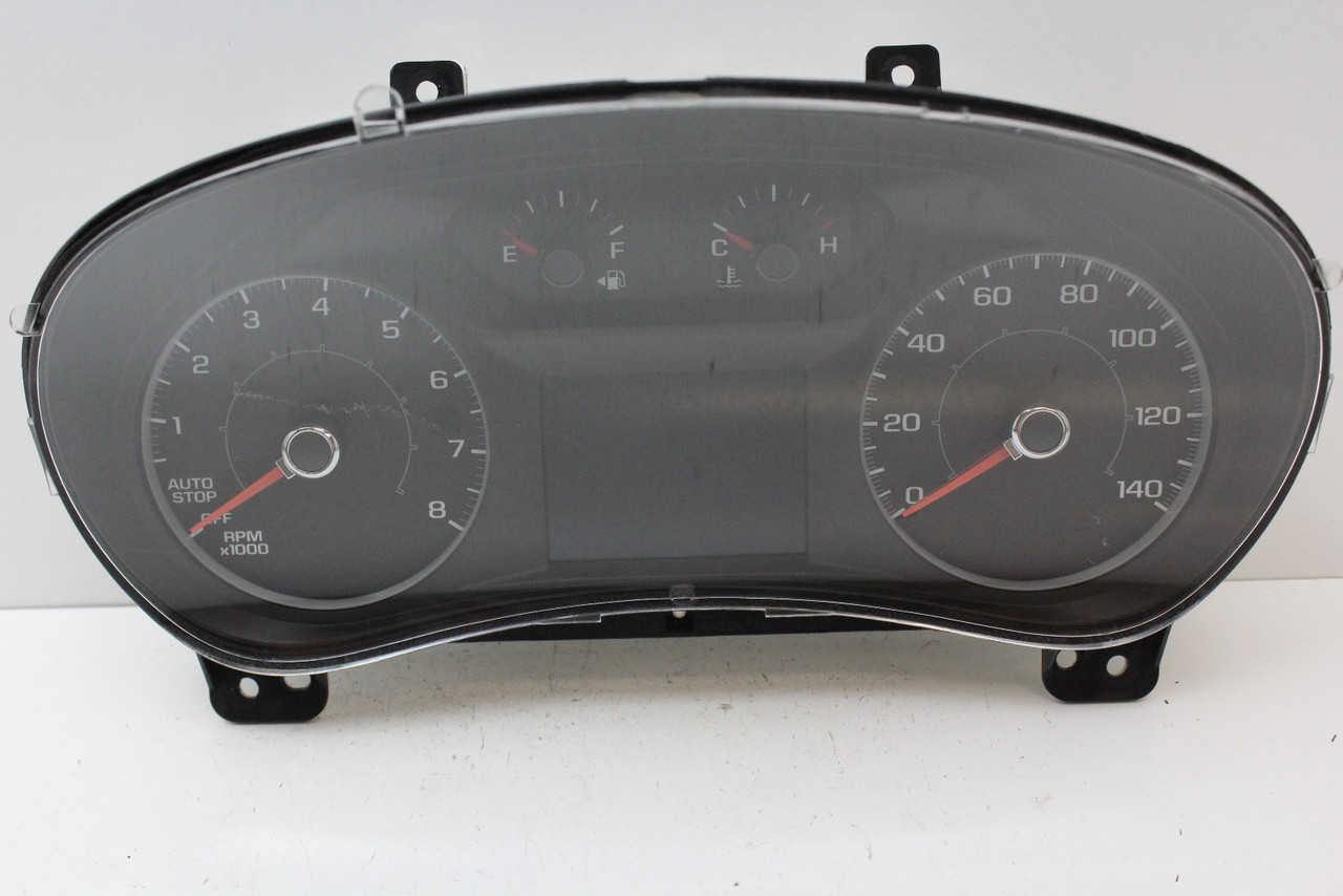 2018 Buick Terrain 84246009 Speedometer Head Instrument Cluster Gauges 27K