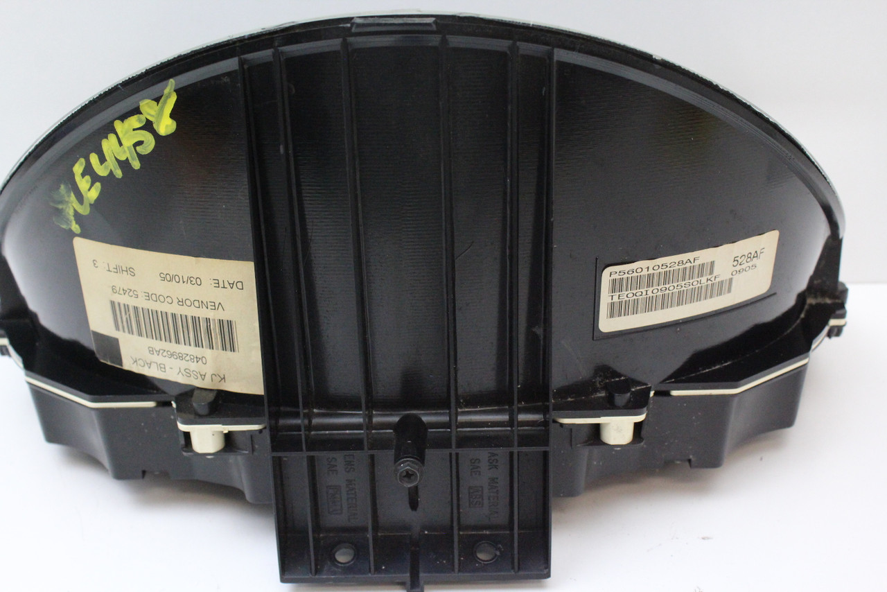 2005 05 Jeep Liberty 56010528AF Speedometer Head Instrument Cluster Gauges 112K