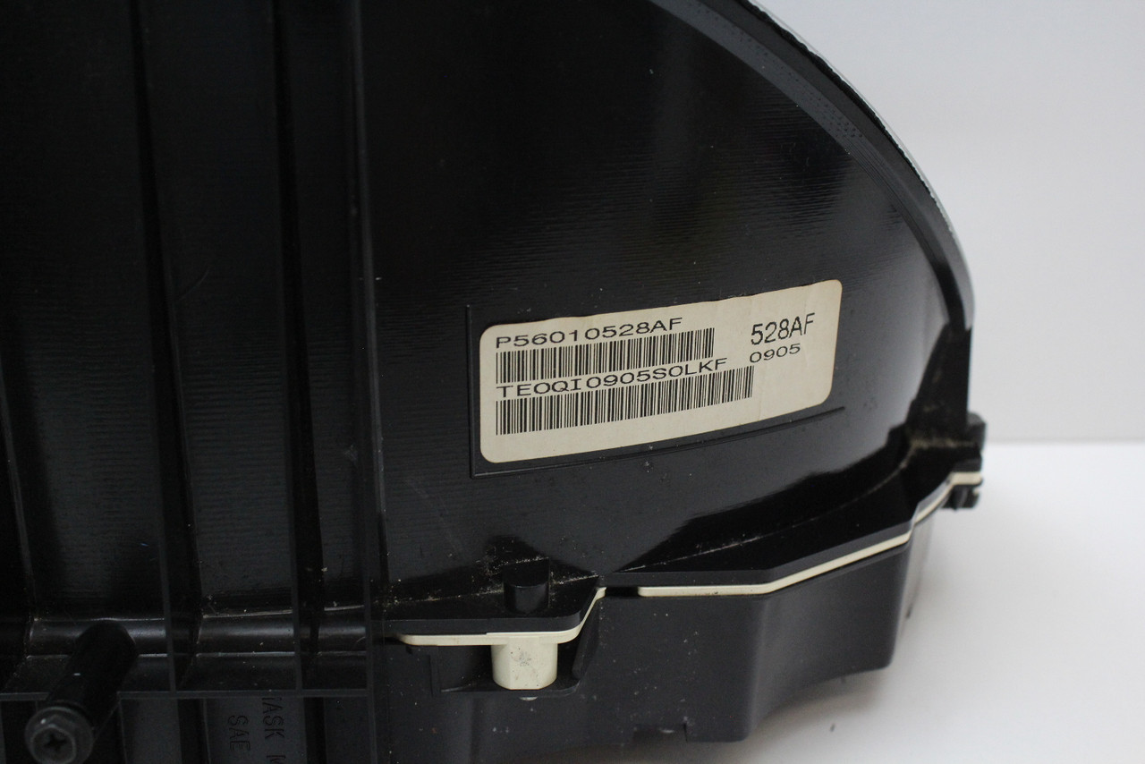 2005 05 Jeep Liberty 56010528AF Speedometer Head Instrument Cluster Gauges 112K