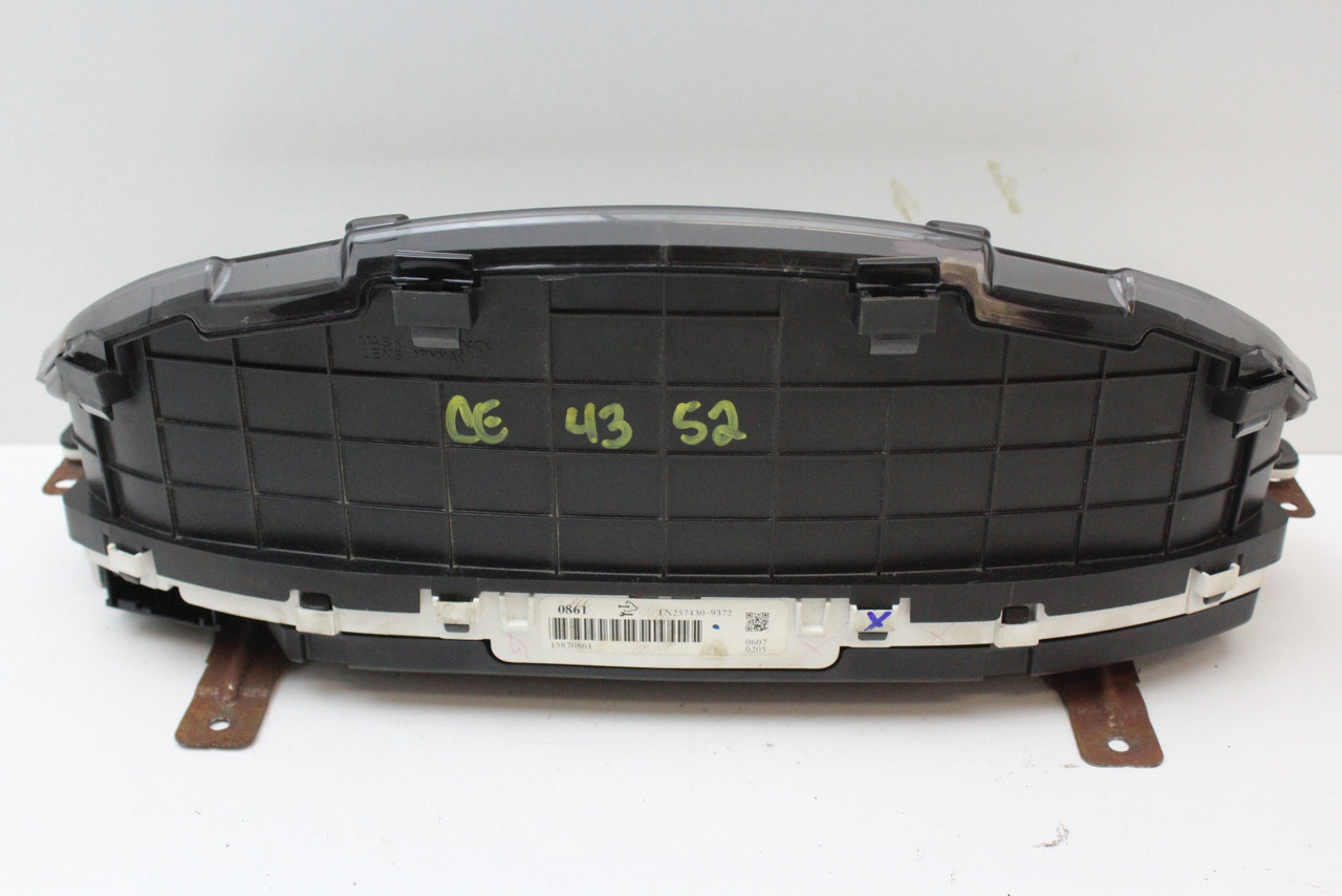 2007 Cadillac DTS 15870861 Speedometer Head Instrument Cluster Gauges 120K