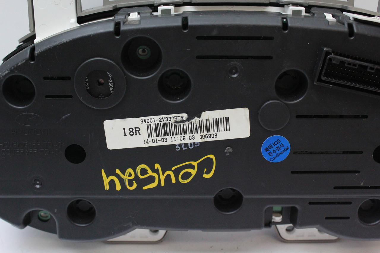 12-15 Hyundai Veloster 94001-2V330 Speedometer Instrument Cluster Gauges 74K