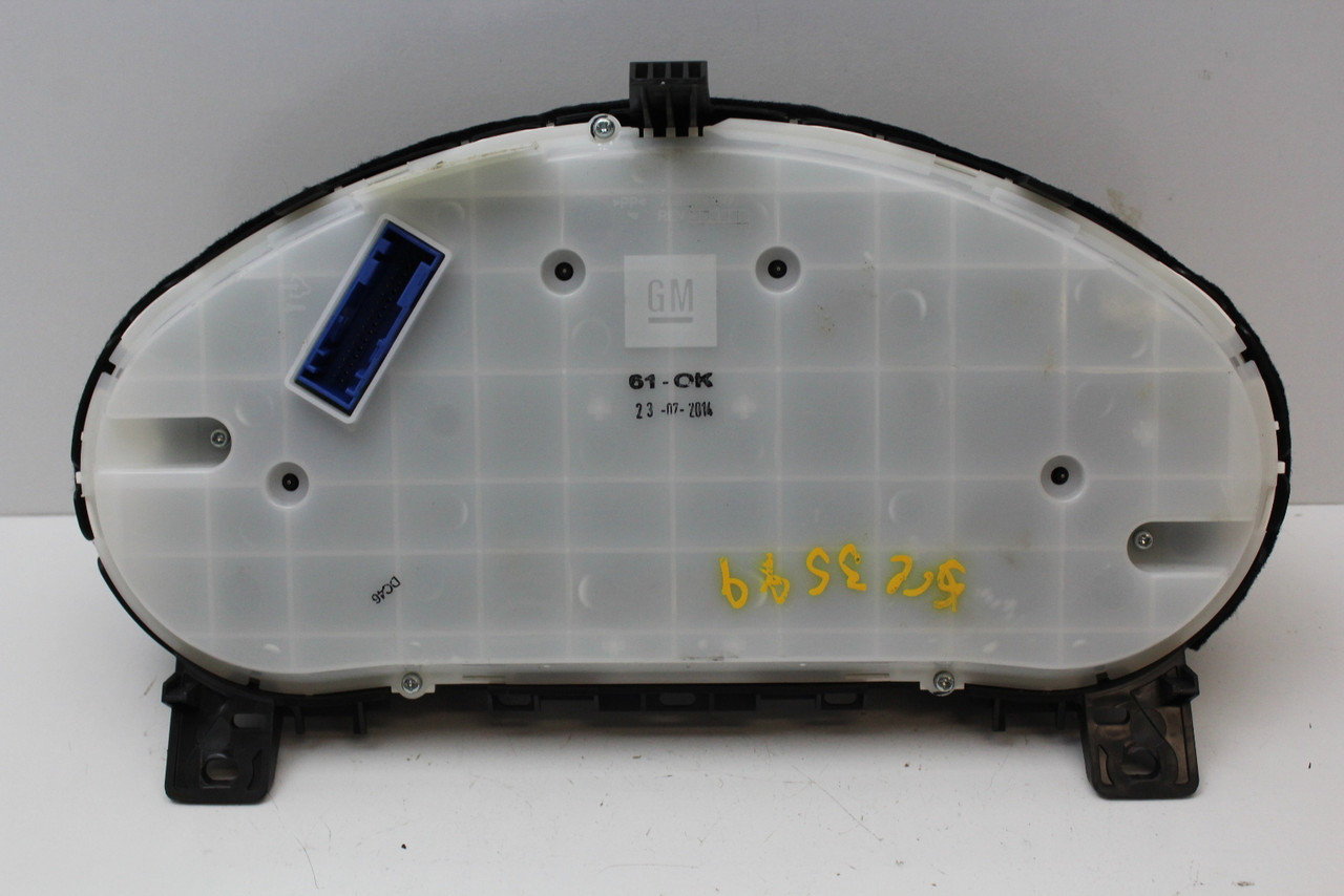 14-15 Buick Verano 22993180 Speedometer Head Instrument Cluster Gauges 67K