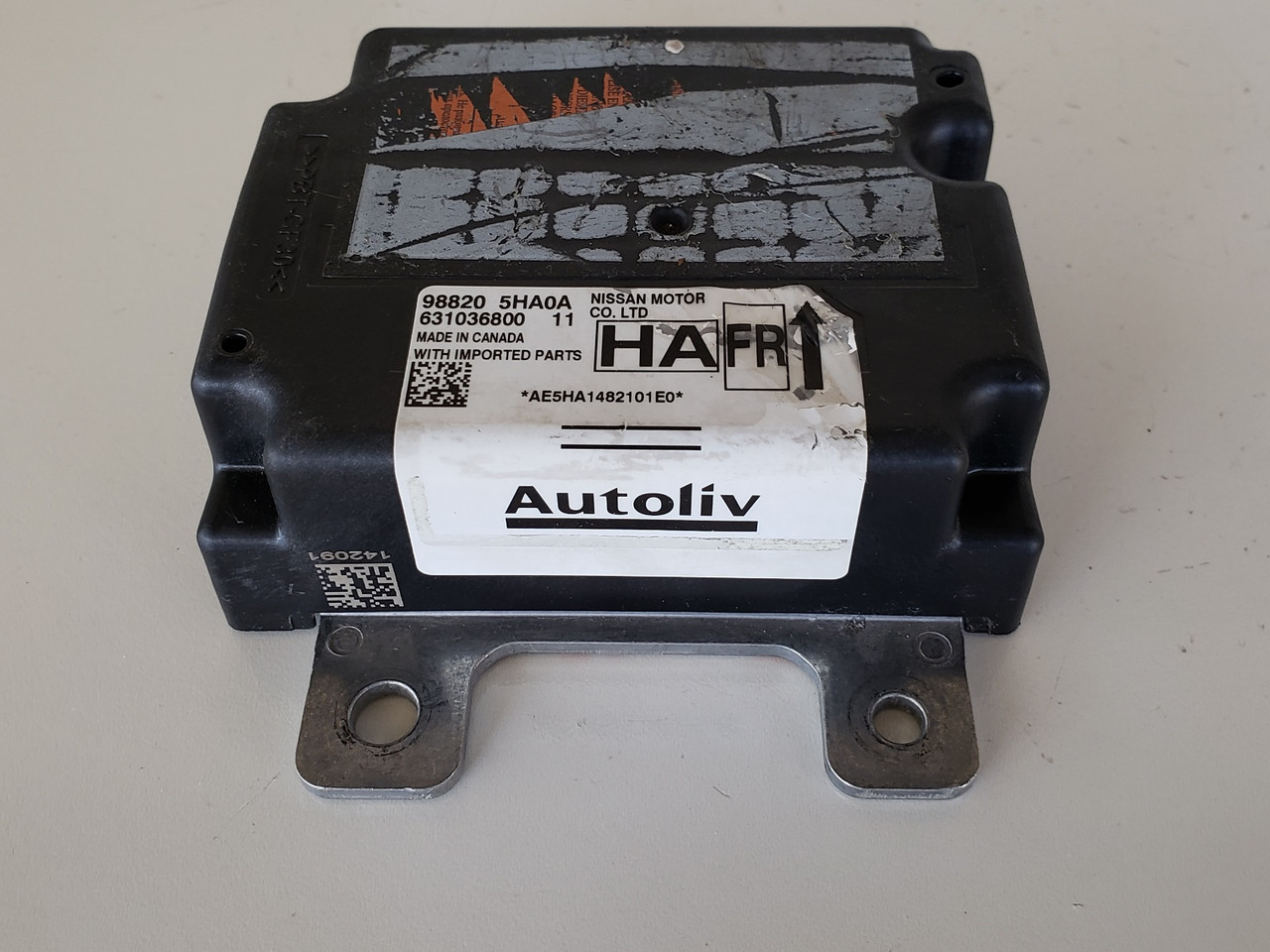 2016-2019 Rogue 98820 5HA0A SRS Safety Restraint System Control Unit Module