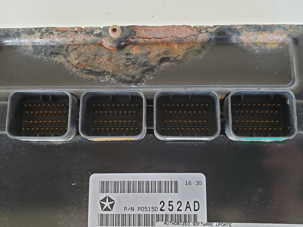 2008-2010 Caravan P68049415AE Computer Brain Engine Control ECU ECM EBX Module
