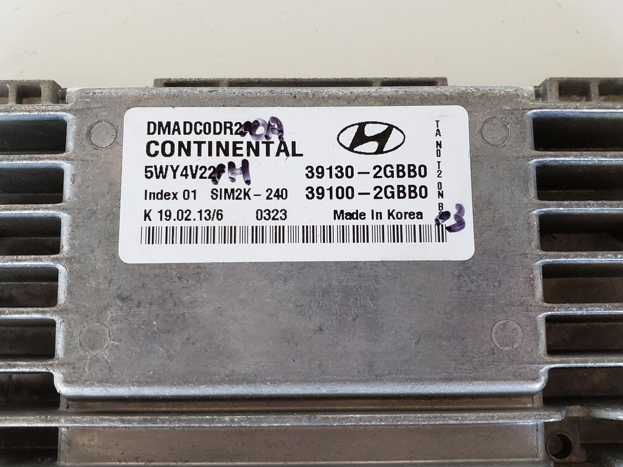 2013-2016 Santa Fe 39100-2GBB0 Computer Brain Engine Control ECU ECM EBX Module