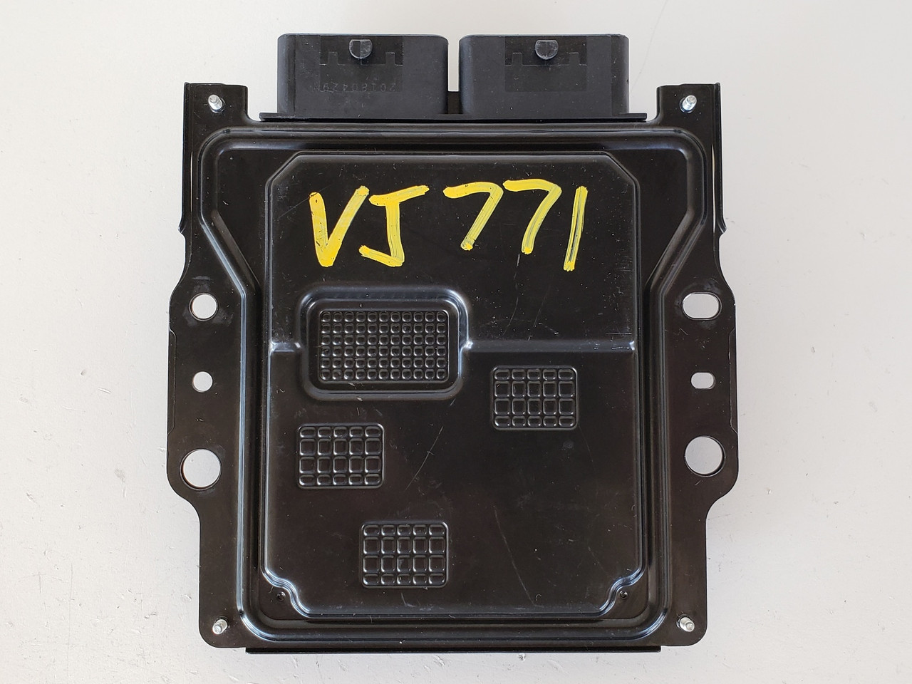 Aoli Intel Ponte Vecchio (Xe-HPC) GPU to feature liquid cooling and OAM