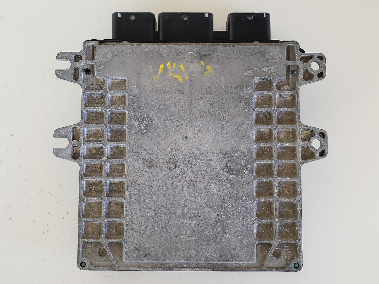 2013 Nissan Rogue NEC002-689 Computer Brain Engine Control ECU ECM EBX Module