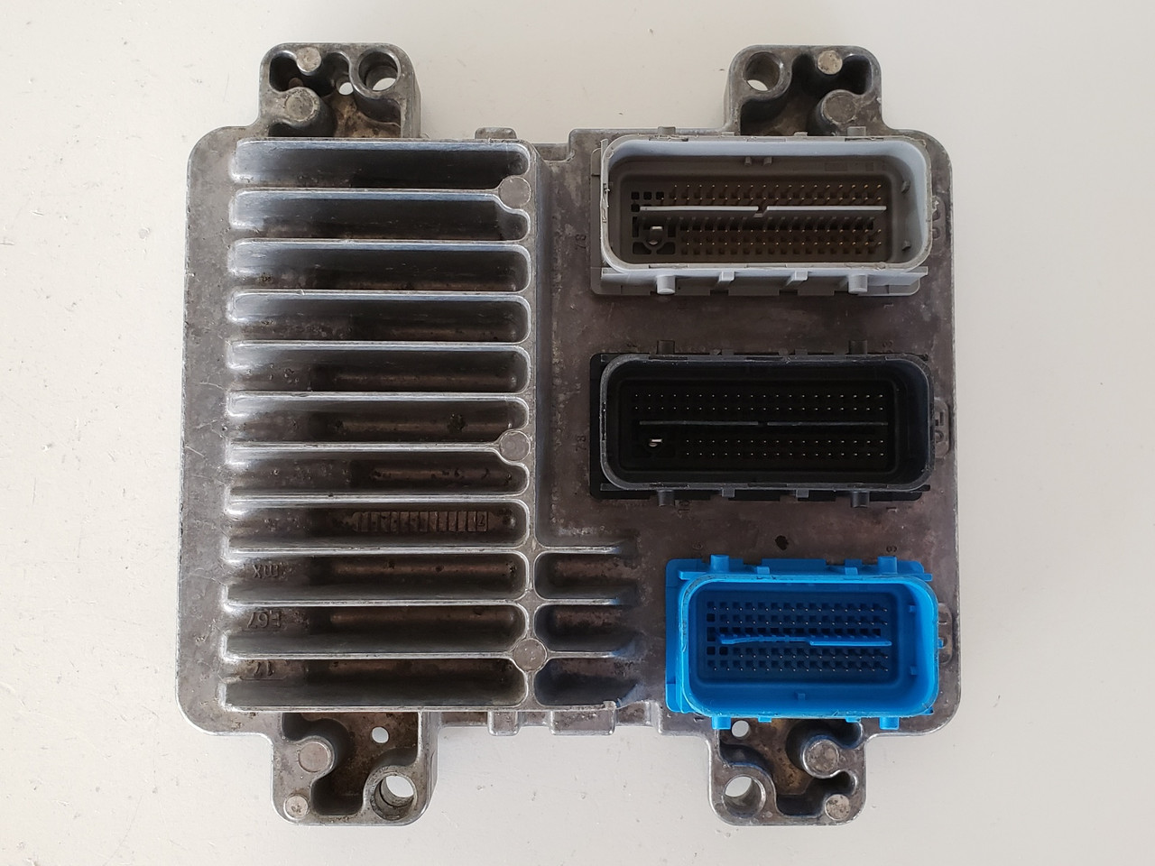 2008-2010 Saturn Vue 12607096 Computer Brain Engine Control ECU ECM EBX Module