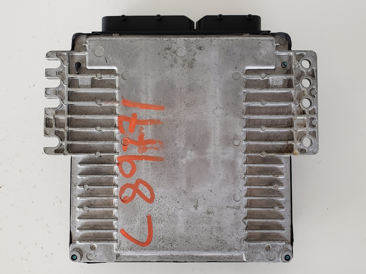 2004 Nissan Titan MEC33-650 D1 Computer Brain Engine Control ECU ECM EBX Module 2004 Nissan Titan MEC33-650 D1 Computer Brain Engine Control ECU ECM EBX Module