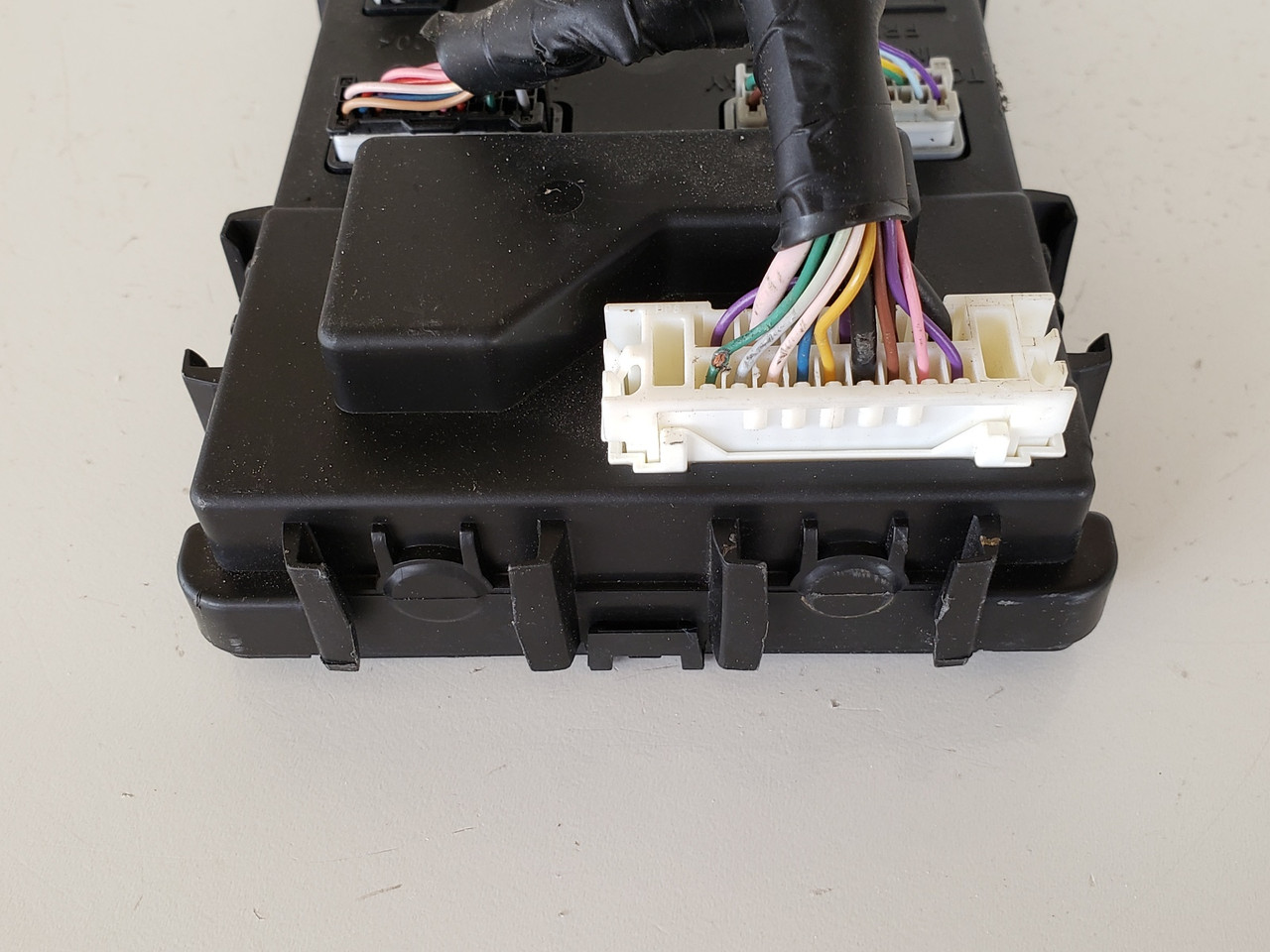 2015 Nissan Altima 284B2 9HP1B BCM BCU Body Control Unit Module