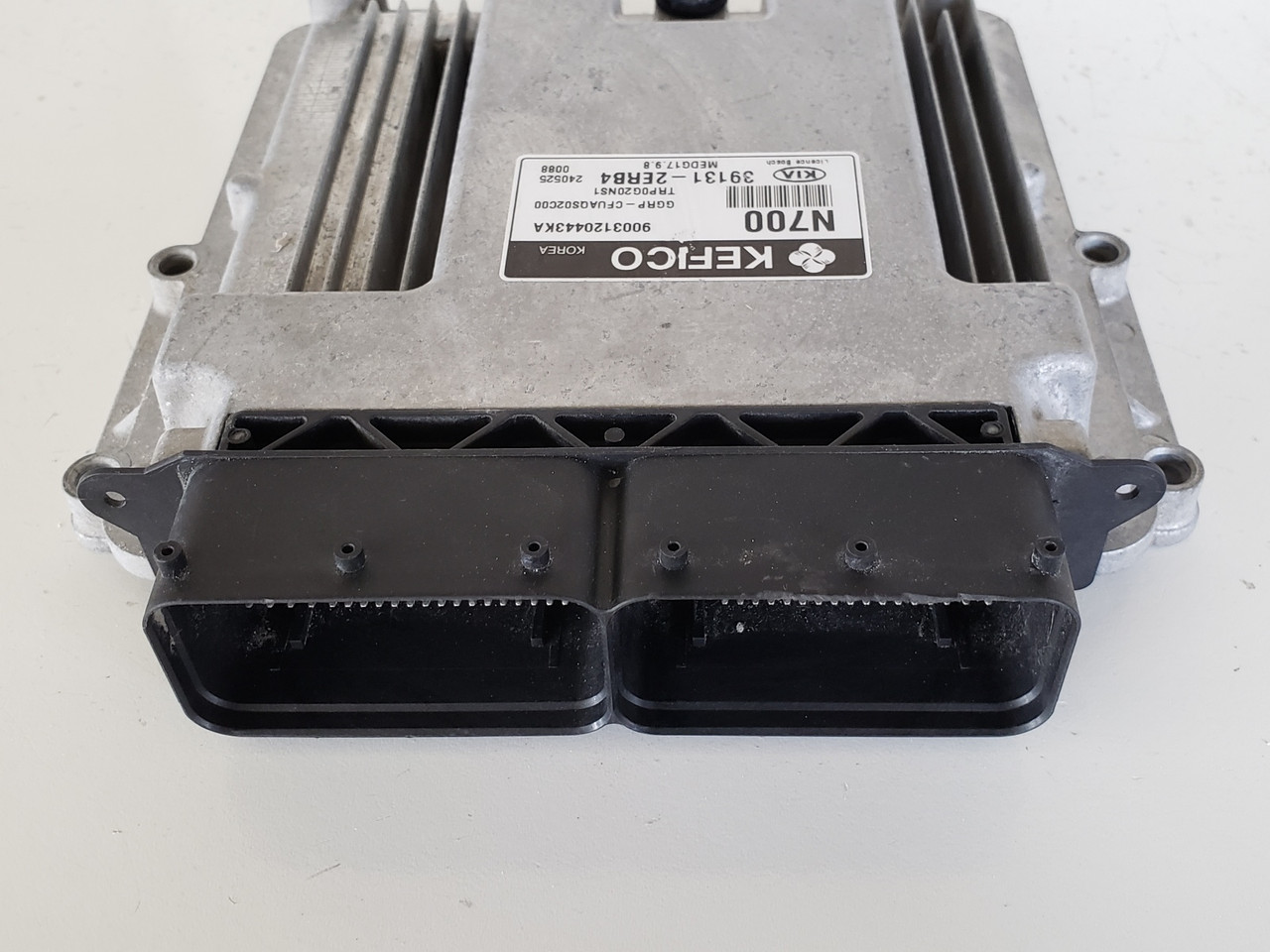 2014-2015 Kia Rondo 39131-2ERB4 Computer Brain Engine Control ECU ECM EBX Module