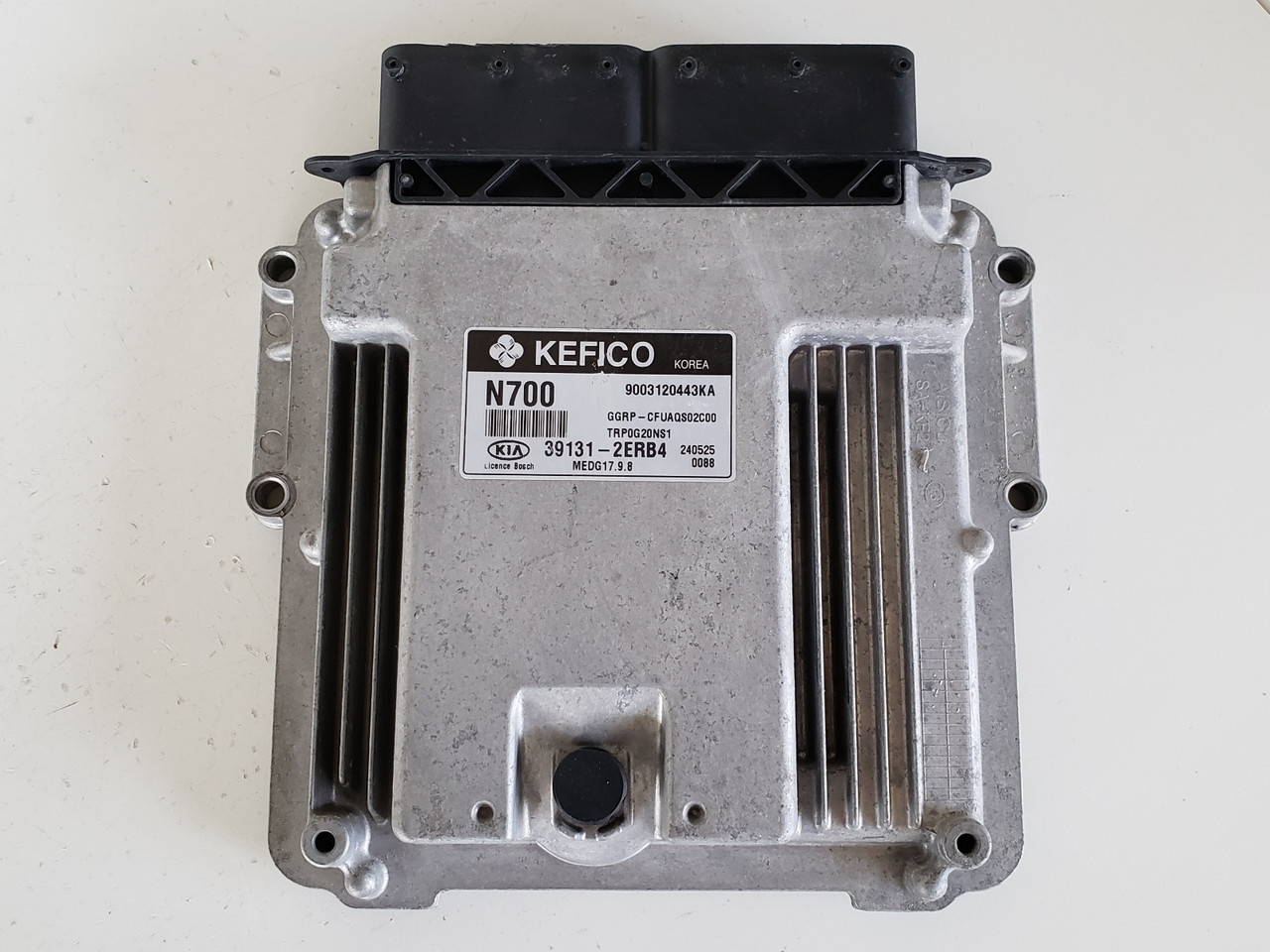 2014-2015 Kia Rondo 39131-2ERB4 Computer Brain Engine Control ECU ECM EBX Module