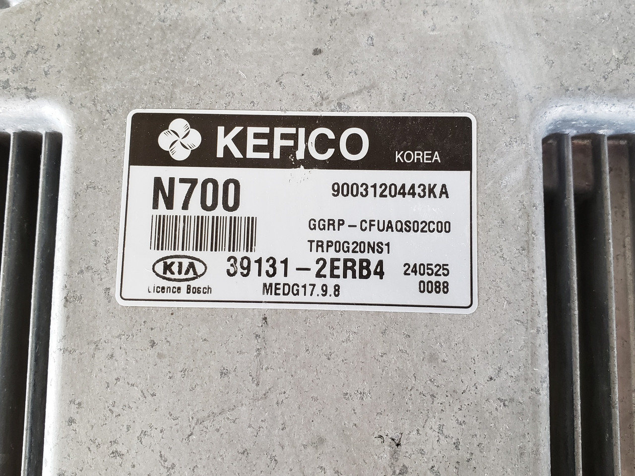 2014-2015 Kia Rondo 39131-2ERB4 Computer Brain Engine Control ECU ECM EBX Module