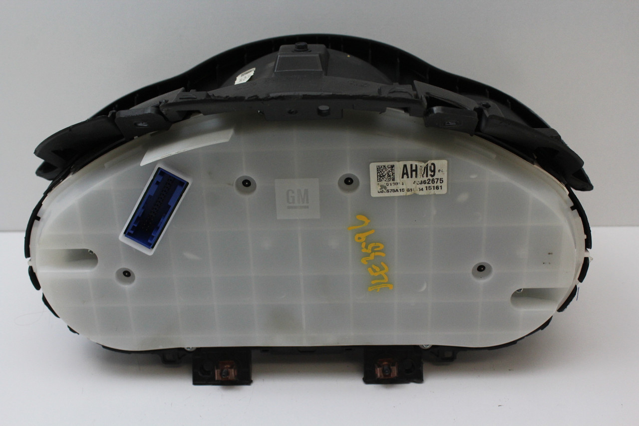 15 16 Chevrolet Cruze 42362675 Speedometer Head Instrument Cluster Gauges 68K