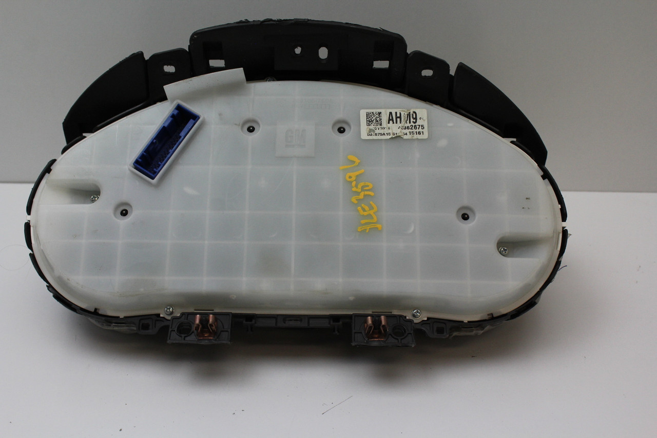 15 16 Chevrolet Cruze 42362675 Speedometer Head Instrument Cluster Gauges 68K