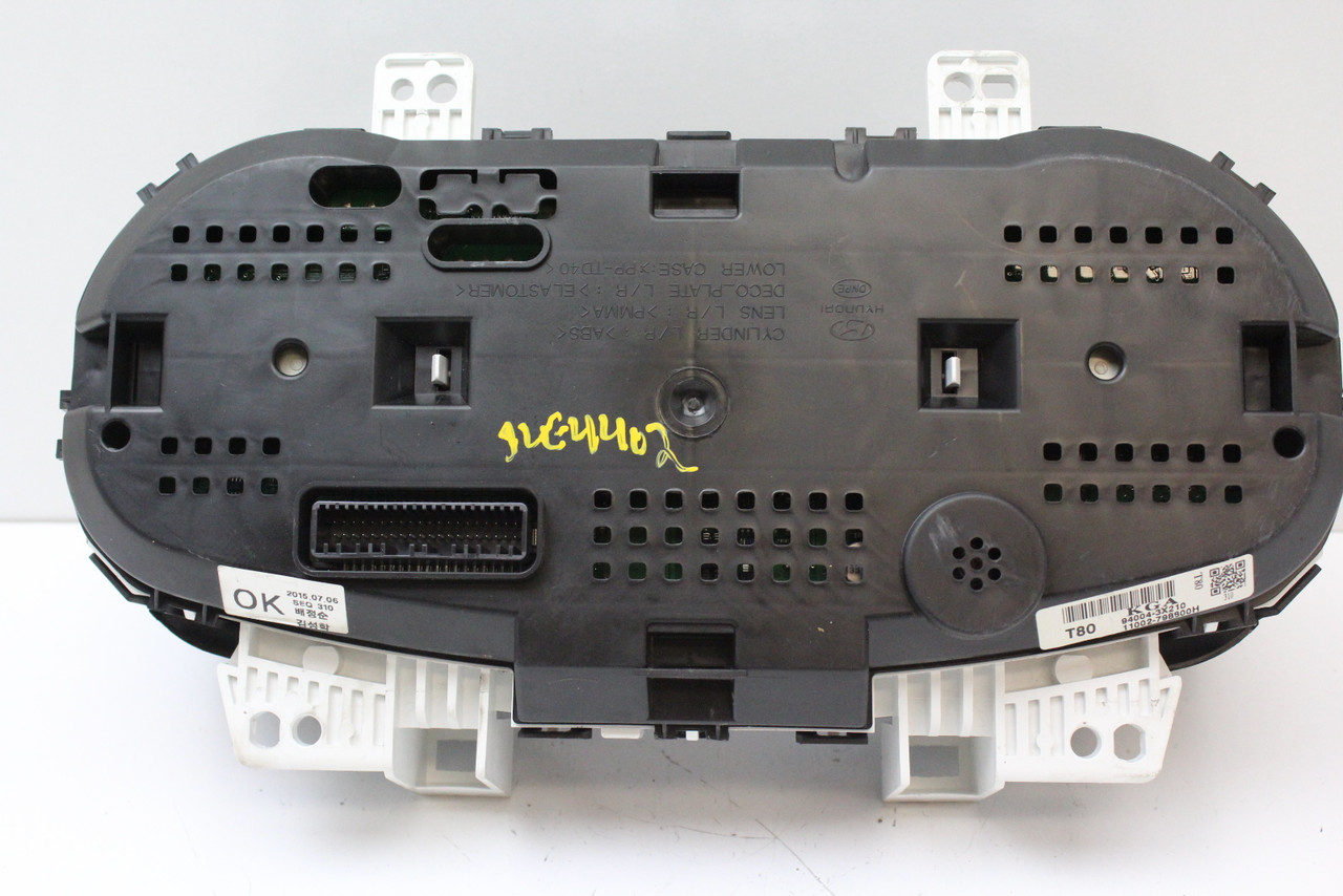 14-16 Hyundai Elantra 94004-3X210 Speedometer Head Instrument Cluster Gauges 89K