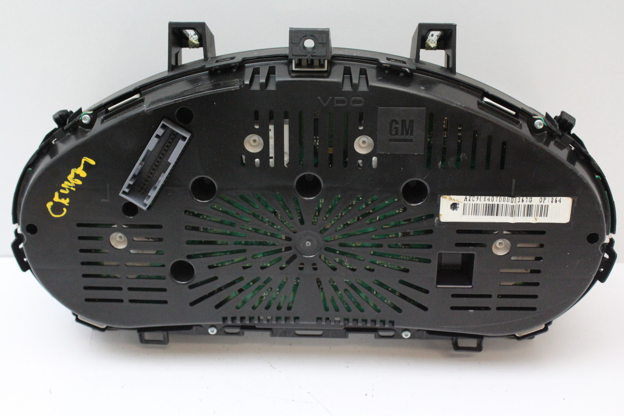 15 2015 Buick Encore 95386873 Speedometer Head Instrument Cluster Gauges 64K