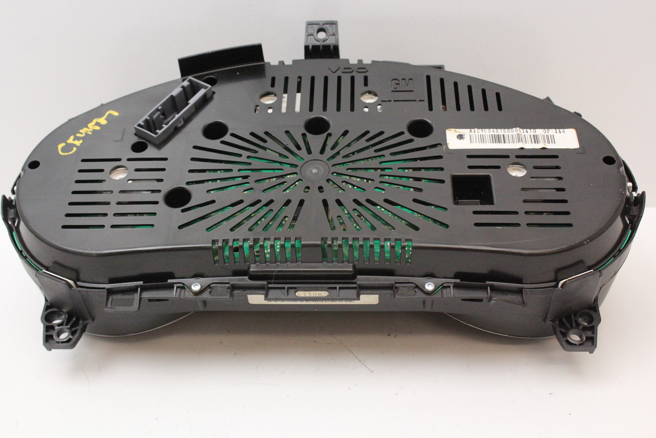 15 2015 Buick Encore 95386873 Speedometer Head Instrument Cluster Gauges 64K