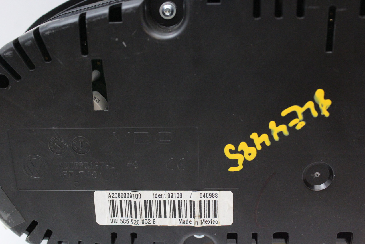 2013 Volkswagen Jetta 5C6 920 952B Speedometer Instrument Cluster Gauges 49K