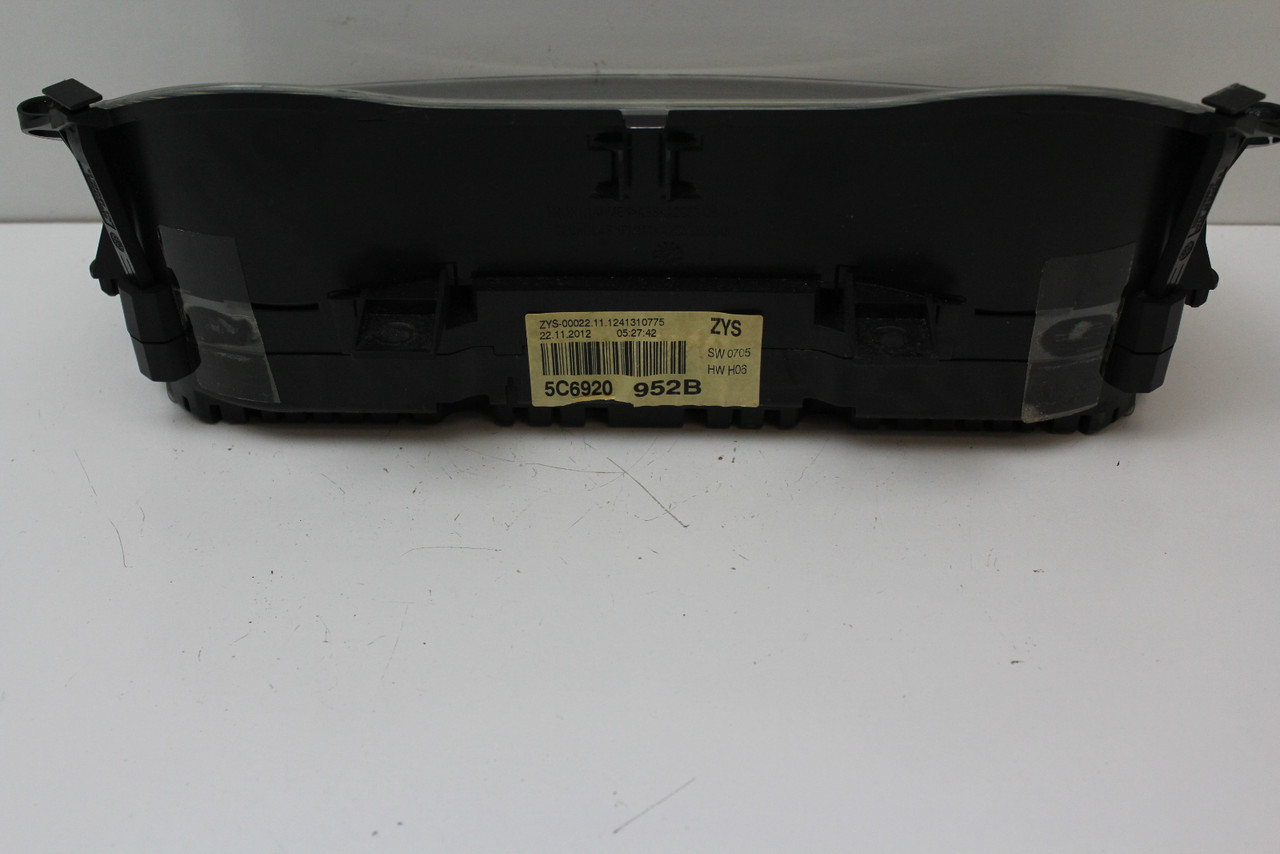 2013 Volkswagen Jetta 5C6 920 952B Speedometer Instrument Cluster Gauges 49K