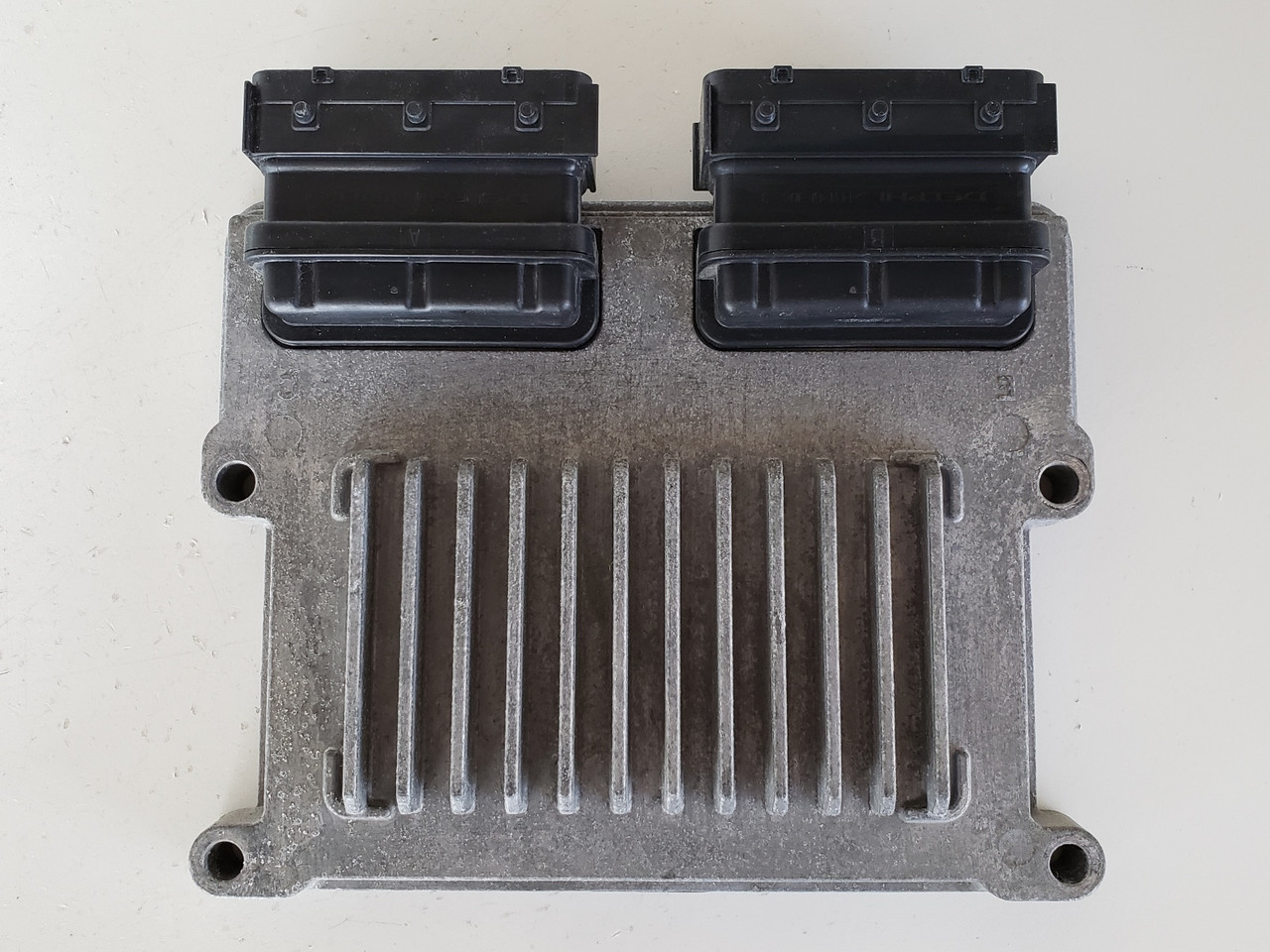 2015 Kia Sedona 39110-3CYN0 Computer Brain Engine Control ECU ECM EBX Module