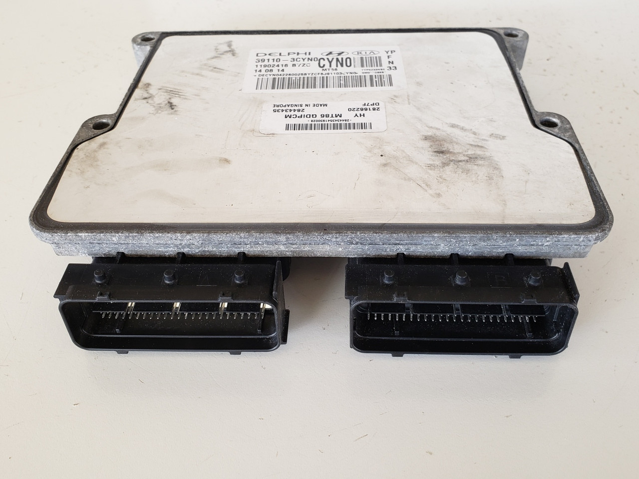 2015 Kia Sedona 39110-3CYN0 Computer Brain Engine Control ECU ECM EBX Module