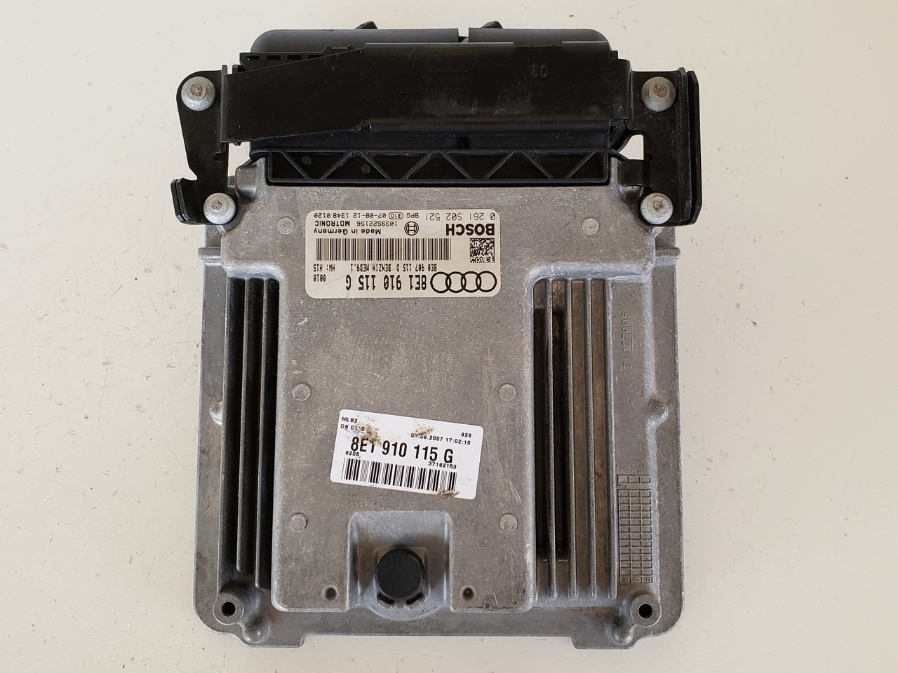 2008-2009 Audi A4 8E1 910 115G Computer Brain Engine Control ECU ECM EBX Module
