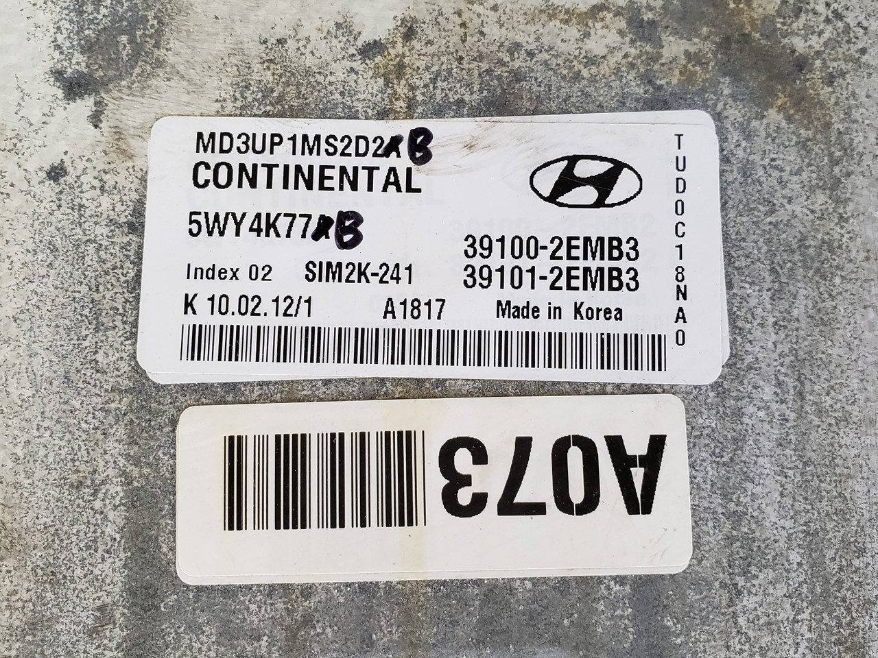 2011-2013 Elantra 39101-2EMB3 Computer Brain Engine Control ECU ECM EBX Module