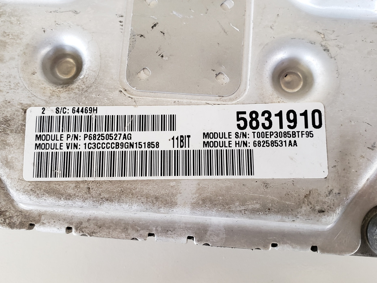 2016-2017 Cherokee P68250527AG Computer Brain Engine Control ECU ECM EBX Module