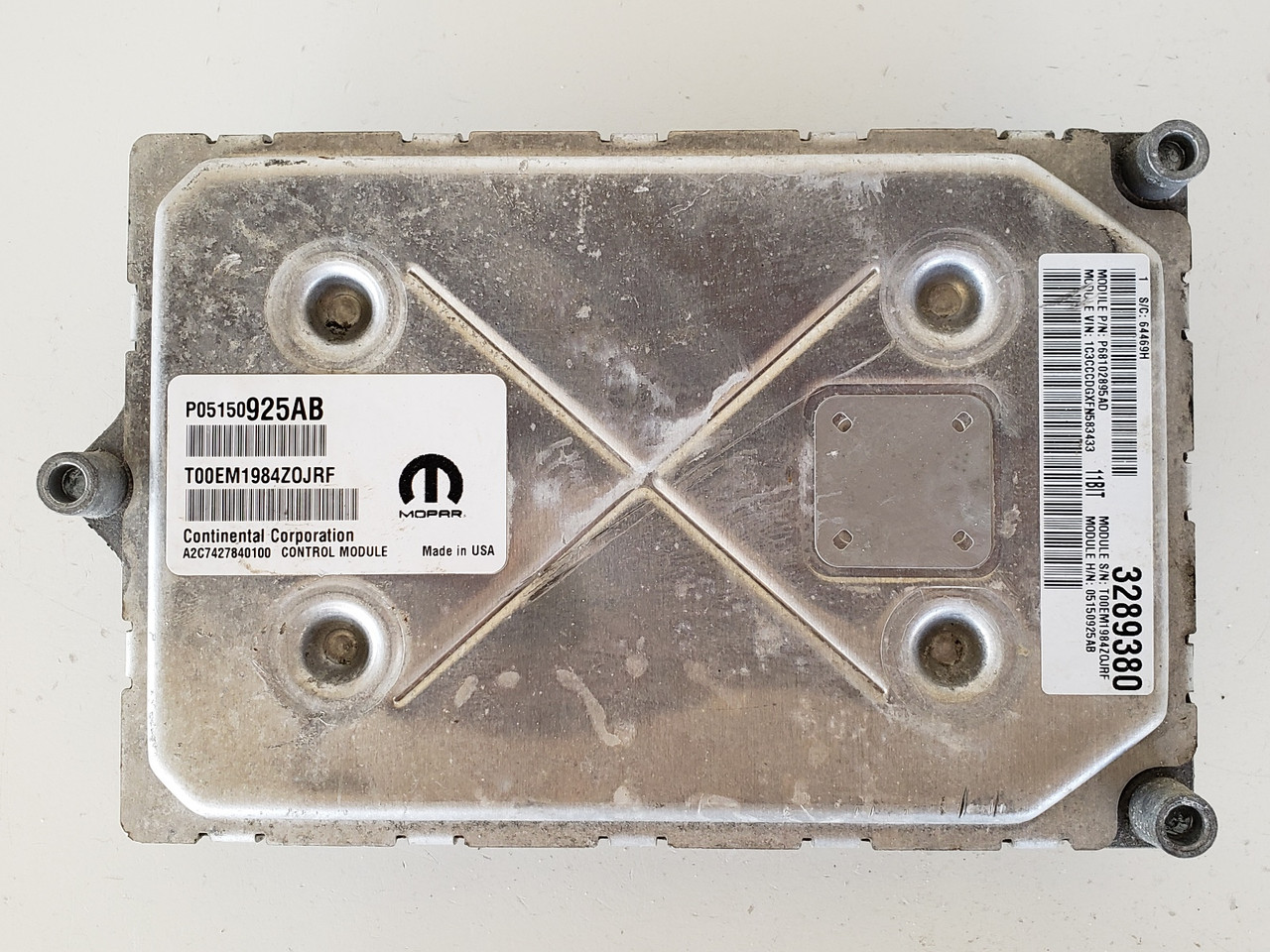 2015 Chrysler 200 P68102895AD Computer Brain Engine Control ECU ECM EBX Module