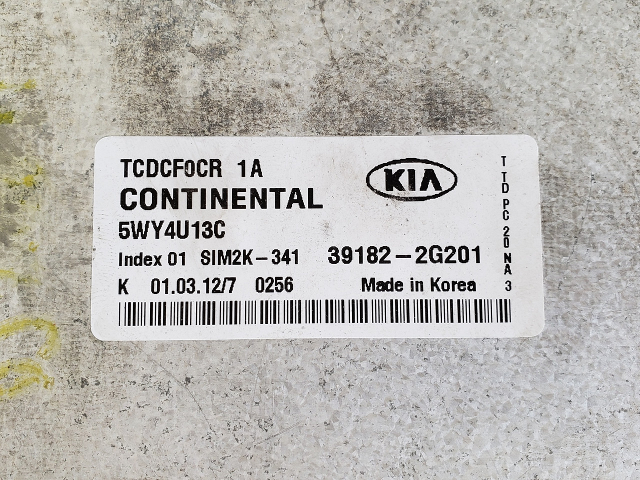 2011-2013 Kia Forte 39182-2G201 Computer Brain Engine Control ECU ECM EBX Module