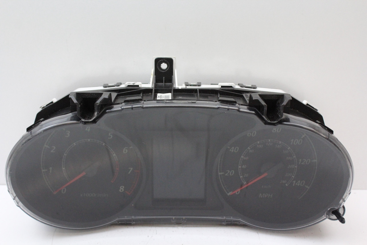 14 15 Mitsubishi Outlander 8100B954 Speedometer Instrument Cluster Gauges 31K