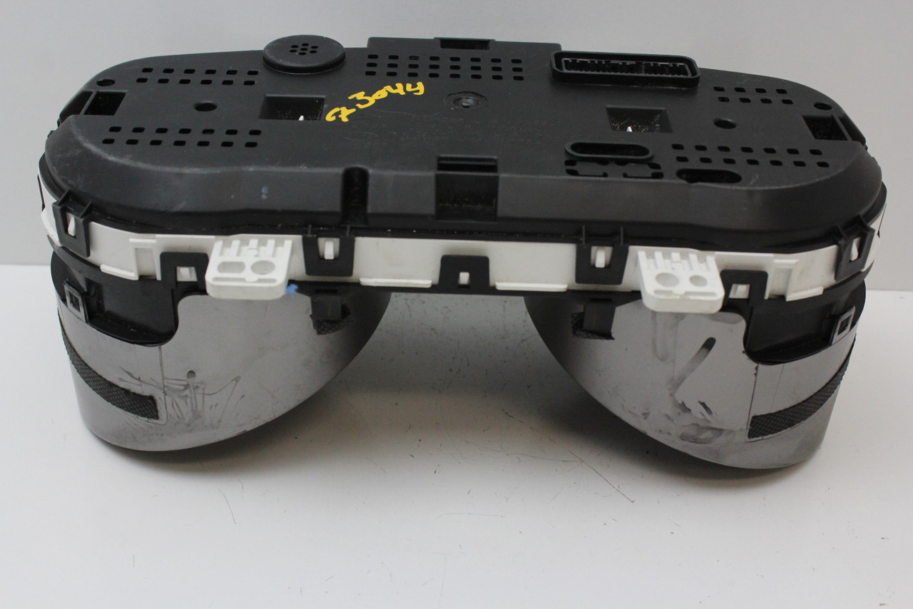 2013 Hyundai Elantra 94001-3X275 Speedometer Head Instrument Cluster Gauges 68K