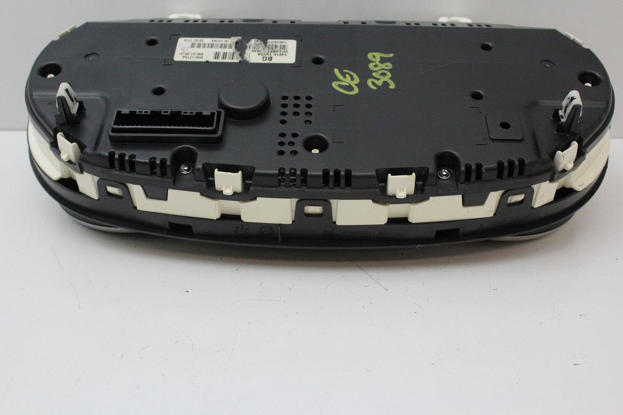 11 12 Nissan Rogue 24810 1VK0A Speedometer Head Instrument Cluster Gauges 79K