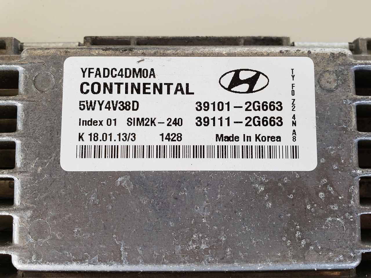 2011-2014 Elantra 39111-2G663 Computer Brain Engine Control ECU ECM EBX Module