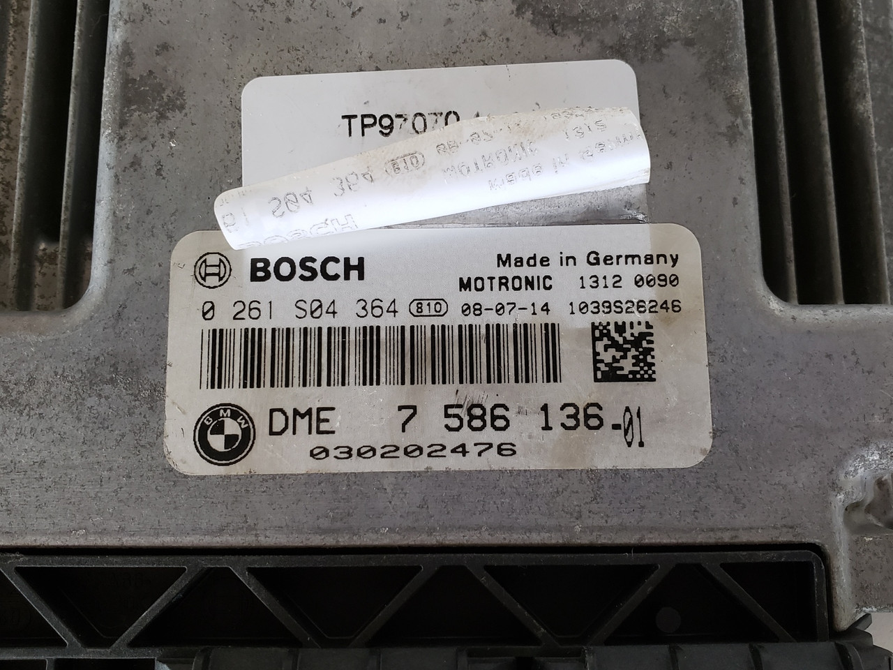 2008-2010 Clubman 7 586 136-01 Computer Brain Engine Control ECU ECM EBX Module 2008-2010 Clubman 7 586 136-01 Computer Brain Engine Control ECU ECM EBX Module