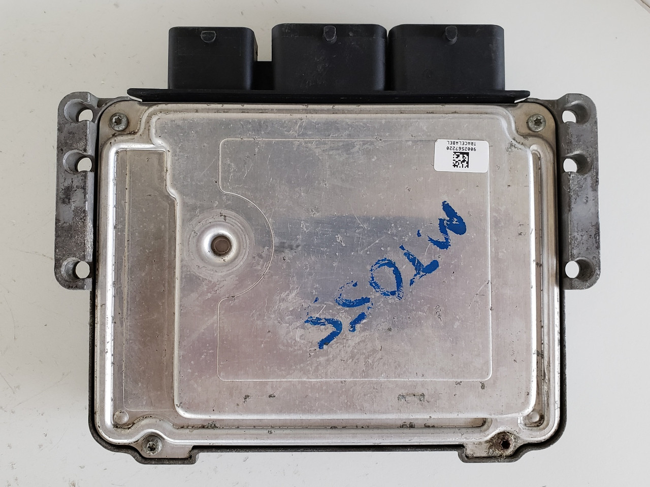 2008-2010 Clubman 7 586 136-01 Computer Brain Engine Control ECU ECM EBX Module 2008-2010 Clubman 7 586 136-01 Computer Brain Engine Control ECU ECM EBX Module