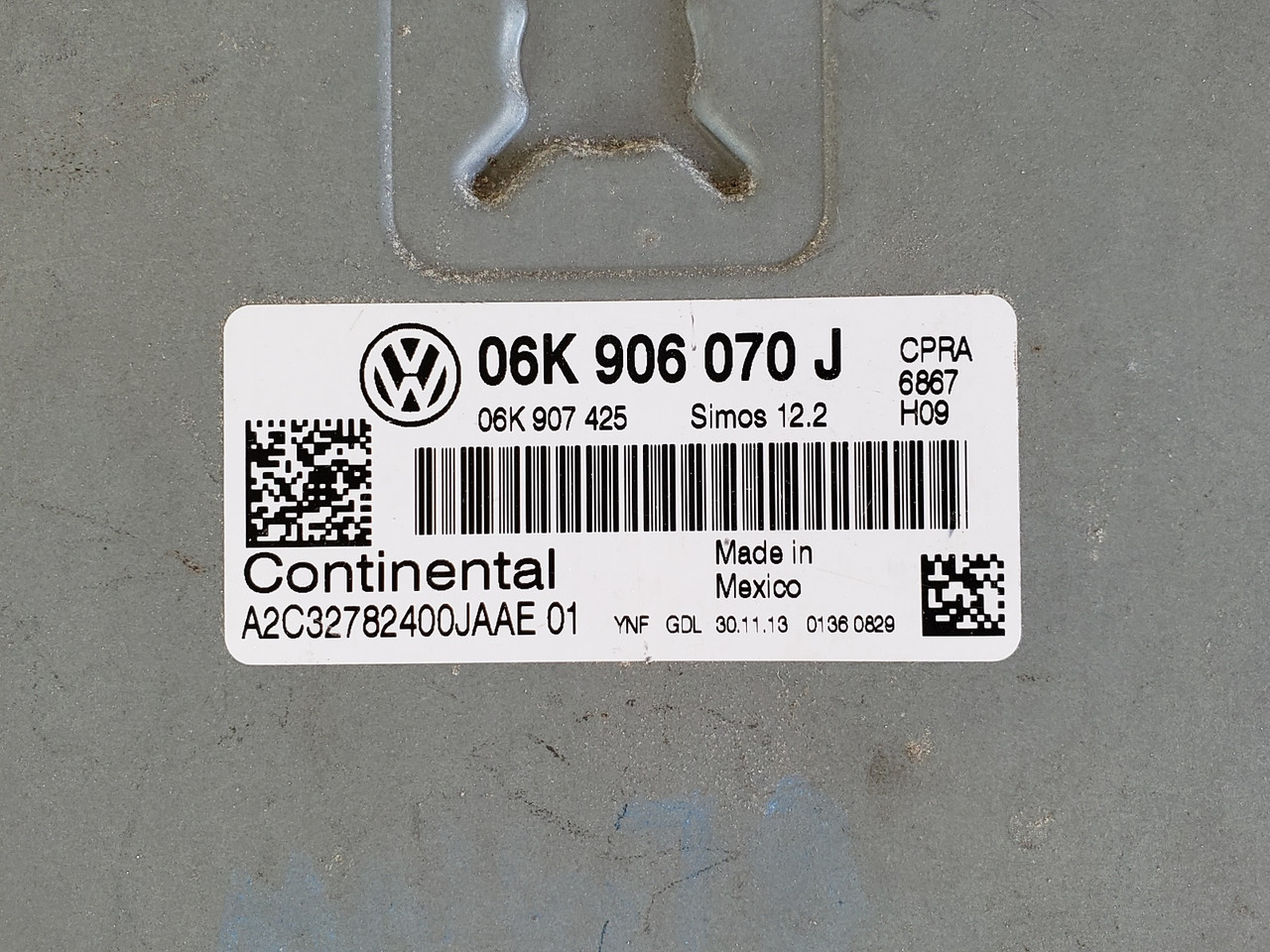 2013-2015 Passat 06K 906 070 J Computer Brain Engine Control ECU ECM EBX Module
