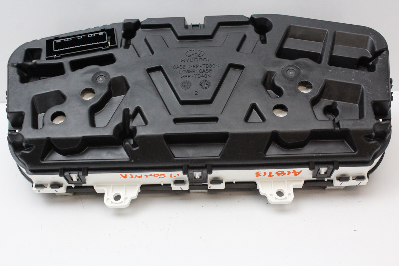 16 17 Hyundai Sonata 2.4L 94021-C2101 Speedometer Instrument Cluster Gauges 5K