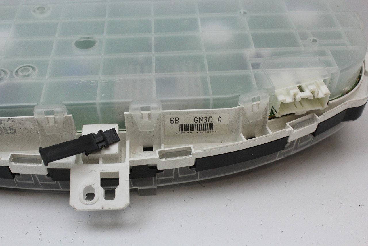 2005 05 Mazda 6 GN3C A Speedometer Head Instrument Cluster Gauges 142K